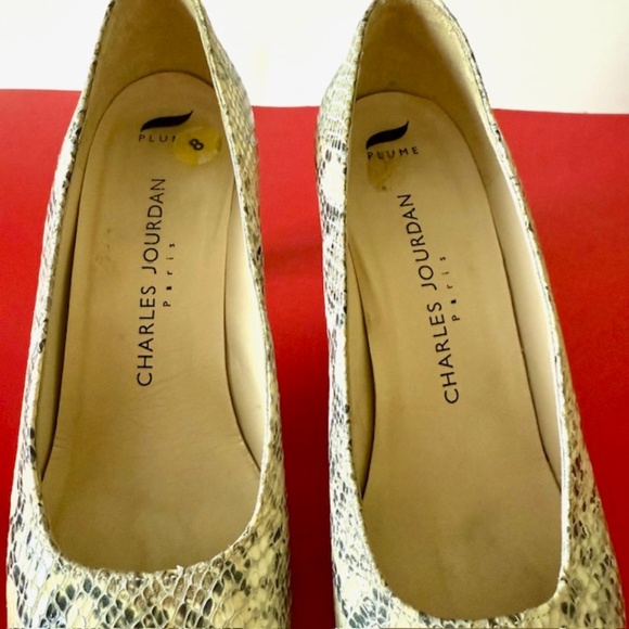 Charles Jourdan Designer shoes size 8M - Picture 6 of 13